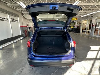 2019 Nissan Qashqai SV AWD in Cowansville, Quebec - 6 - w320h240px