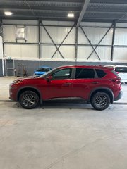 2021  Rogue S FWD | AUTO. | COMME NEUF | 1237 KM in Cowansville, Quebec - 2 - w320h240px