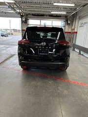 Nissan Rogue S 2025 à Cowansville, Québec - 3 - w320h240px