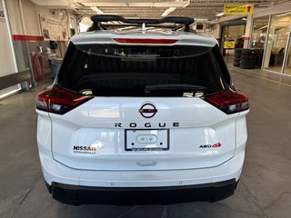 Nissan Rogue Rock Creek AWD 2026 à Cowansville, Québec - 4 - w320h240px