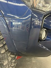 Toyota 4Runner SR5 / TRD OFF ROAD 2016 à Cowansville, Québec - 2 - w320h240px