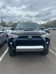 2016 Toyota 4Runner SR5 in Cowansville, Quebec - 3 - w320h240px
