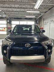Toyota 4Runner SR5 / TRD OFF ROAD 2016 à Cowansville, Québec - 4 - w320h240px