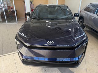 Toyota bZ Limited AWD 2026 à Cowansville, Québec - 2 - w320h240px