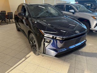 Toyota bZ Limited AWD 2026 à Cowansville, Québec - 5 - w320h240px