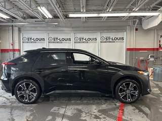 Toyota bZ4X XLE TECHNOLOGIE 2023 à Cowansville, Québec - 5 - w320h240px