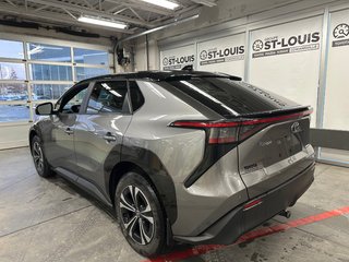 2023 Toyota bZ4X XLE AWD in Cowansville, Quebec - 3 - w320h240px