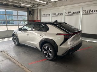 2024 Toyota BZ4X XLE in Cowansville, Quebec - 3 - w320h240px