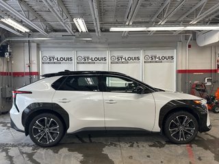 Toyota bZ4X XLE 2024 à Cowansville, Québec - 2 - w320h240px