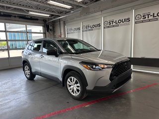 Toyota COROLLA CROSS L 2024 à Cowansville, Québec - 6 - w320h240px