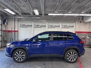 2024 Toyota COROLLA CROSS LE Premium AWD in Cowansville, Quebec - 2 - w320h240px