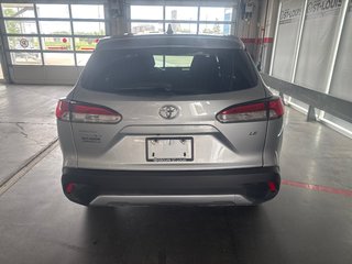 2024 Toyota COROLLA CROSS LE in Cowansville, Quebec - 4 - w320h240px