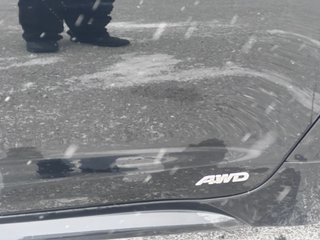 2023 Toyota COROLLA HYBRID LE AWD in Cowansville, Quebec - 2 - w320h240px