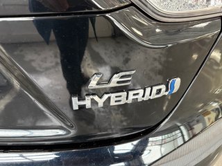 Toyota COROLLA HYBRID LE AWD 2023 à Cowansville, Québec - 5 - w320h240px