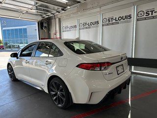 2025 Toyota COROLLA HYBRID SE AWD in Cowansville, Quebec - 3 - w320h240px