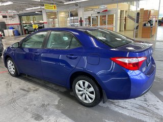 2015 Toyota Corolla S in Cowansville, Quebec - 5 - w320h240px
