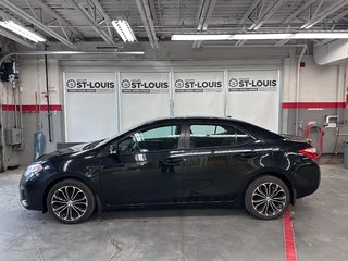 2016 Toyota Corolla S Groupe Technologique in Cowansville, Quebec - 2 - w320h240px