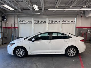 Toyota Corolla LE A/C SIÈGES CHAUFFANTS CAMÉRA DE RECUL 2021 à Cowansville, Québec - 2 - w320h240px