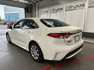 2021 Toyota Corolla Le in Cowansville, Quebec - 3 - w320h240px