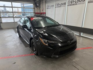 2021 Toyota Corolla LE in Cowansville, Quebec - 5 - w320h240px