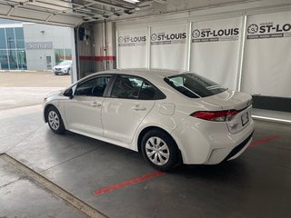 2022 Toyota Corolla L in Cowansville, Quebec - 3 - w320h240px