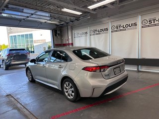 2022 Toyota Corolla LE / CAMERA DE RECUL / SIÈGE CHAUFFANT in Cowansville, Quebec - 3 - w320h240px