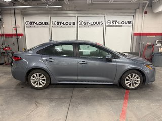 2024 Toyota Corolla LE Amélioré in Cowansville, Quebec - 5 - w320h240px