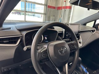 2025 Toyota Corolla SE Amélioré in Cowansville, Quebec - 6 - w320h240px