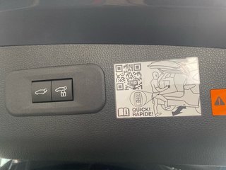 2025 Toyota Crown Signia Limited in Cowansville, Quebec - 6 - w320h240px