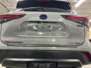 Toyota Highlander Hybrid XLE 2024 à Cowansville, Québec - 5 - w320h240px