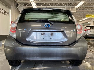 2014 Toyota Prius c BASE in Cowansville, Quebec - 5 - w320h240px