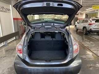 2014 Toyota Prius c BASE in Cowansville, Quebec - 6 - w320h240px