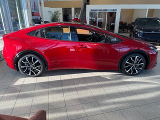 2026 Toyota Prius Plug-In Hybrid XSE Prime in Cowansville, Quebec - 5 - w320h240px