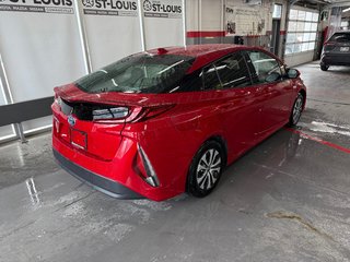 2020 Toyota Prius Prime Upgrade in Cowansville, Quebec - 3 - w320h240px