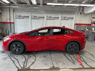 Toyota PRIUS PRIME SE 2024 à Cowansville, Québec - 2 - w320h240px
