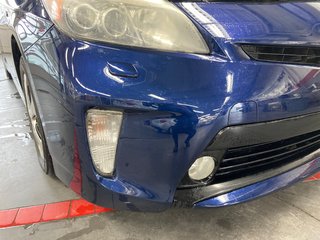 2013 Toyota Prius Base in Cowansville, Quebec - 3 - w320h240px