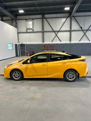 2017  Prius base in Cowansville, Quebec - 4 - w320h240px