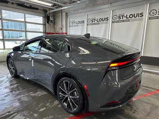 2024 Toyota Prius XLE in Cowansville, Quebec - 3 - w320h240px