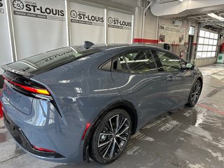 2024 Toyota Prius XLE in Cowansville, Quebec - 5 - w320h240px