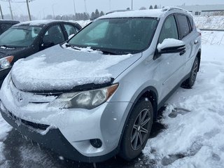 Toyota RAV4 LE FWD 2013 à Cowansville, Québec - 2 - w320h240px