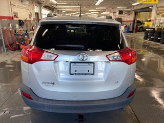 Toyota RAV4 LE TA 2014 à Cowansville, Québec - 4 - w320h240px