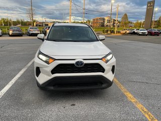 2021 Toyota RAV4 Hybrid LE in Cowansville, Quebec - 4 - w320h240px