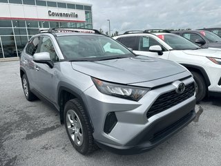 2021 Toyota RAV4 LE AWD in Cowansville, Quebec - 2 - w320h240px