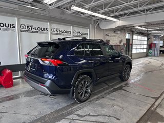 Toyota RAV4 Hybrid Limited AWD Cuir Toit CarPlay Apple 2023 à Cowansville, Québec - 5 - w320h240px