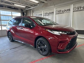 2025 Toyota Sienna XSE in Cowansville, Quebec - 4 - w320h240px
