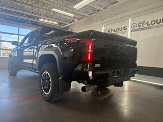 Toyota Tacoma TRD Off Road 2024 à Cowansville, Québec - 3 - w320h240px