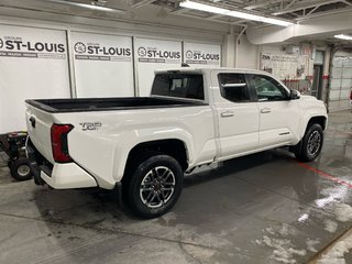 2025 Toyota Tacoma DOUBLE CAB AT in Cowansville, Quebec - 2 - w320h240px