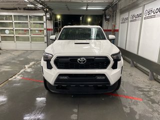 2025 Toyota Tacoma DOUBLE CAB AT in Cowansville, Quebec - 5 - w320h240px