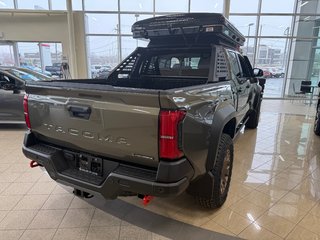 Toyota Tacoma Trailhunter Hybride 2025 à Cowansville, Québec - 5 - w320h240px