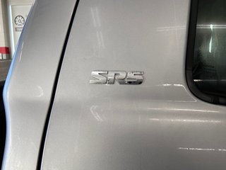 2016 Toyota Tundra SR5 in Cowansville, Quebec - 5 - w320h240px